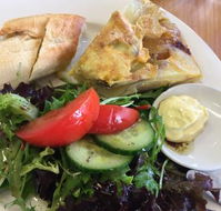 Fraga's Cafe - Foster Accommodation