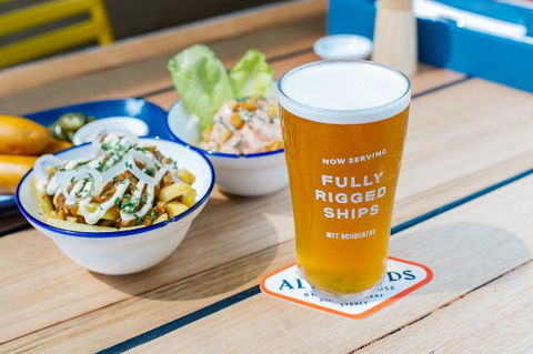All Hands Brewing House - Foster Accommodation 0