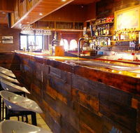 Crown Hotel Wentworth - Foster Accommodation