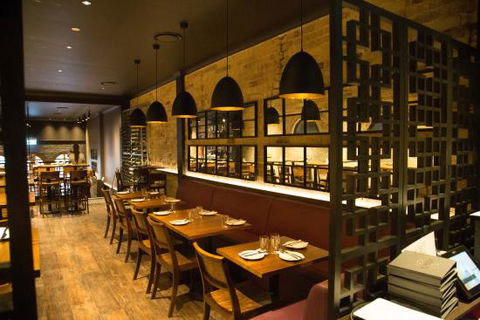 Annata - Foster Accommodation 0