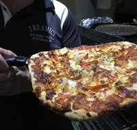 Treamici Pizzeria - Foster Accommodation