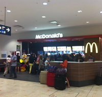 McDonalds International Arrivals Sydney - Foster Accommodation