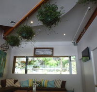 Driftwood Cafe at Akuna Bay - Foster Accommodation