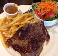 West Tradies Bistro - Foster Accommodation
