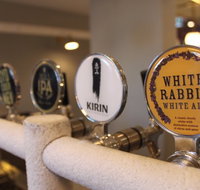 Crossways Hotel - Foster Accommodation