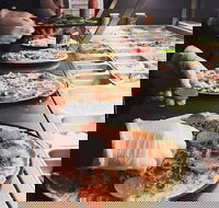 Crust Gourmet Pizza Bar Shellharbour - Foster Accommodation