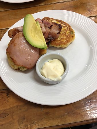 Artiste Espresso Bar - Foster Accommodation 0