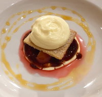 Limone Dining - Foster Accommodation