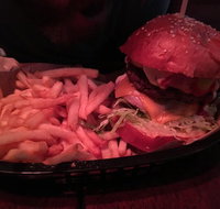 2 Smoking Barrels - Foster Accommodation