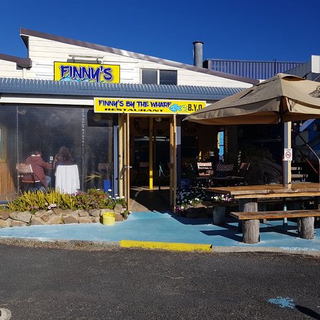 Finny's By The Wharf - Foster Accommodation 0
