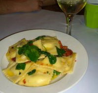 Friends Pizza Restaurant - Foster Accommodation