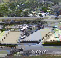 Munmorah United Bowling Club Limited - Foster Accommodation
