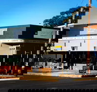 Planted Cootamundra - Foster Accommodation