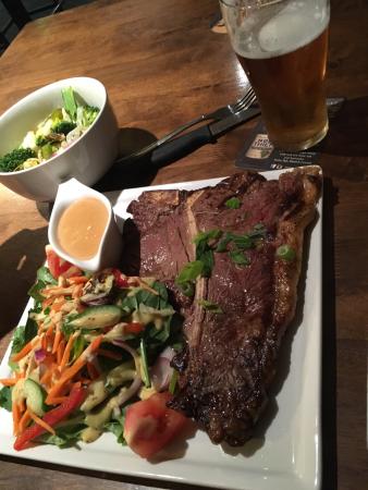 The Family Hotel - Foster Accommodation 0