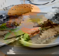 The West End Store Cafe - Foster Accommodation