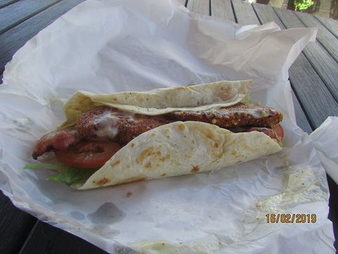 Diamond Take Away - Foster Accommodation 0