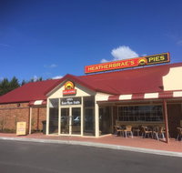 Heatherbrae's Pies - Foster Accommodation