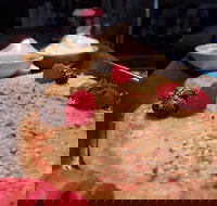 Mock Orange - Foster Accommodation