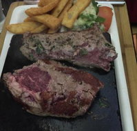 The Duke Restaurant - Foster Accommodation