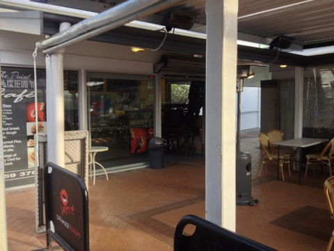 The Point Bakery Cafe - Foster Accommodation 0