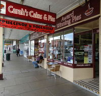 Carahs Cakes  Pies - Foster Accommodation