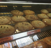 Ridgey Didge Pies South Coffs Harbour - Foster Accommodation