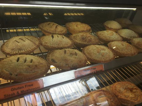 Ridgey Didge Pies South Coffs Harbour - Foster Accommodation 0