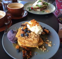 Stand By Me Cafe - Foster Accommodation