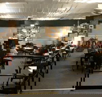 Cafe de Jour - Foster Accommodation