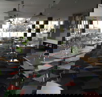 Roadhouse Bar  Grill - Foster Accommodation