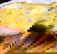 Slice 'N' Toss - Foster Accommodation