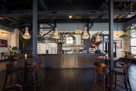 The Royal Hotel - Foster Accommodation 0