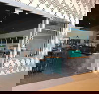 Elephant Grounds Cafe - Foster Accommodation