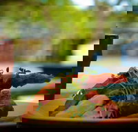 Ravenswood Hotel - Foster Accommodation