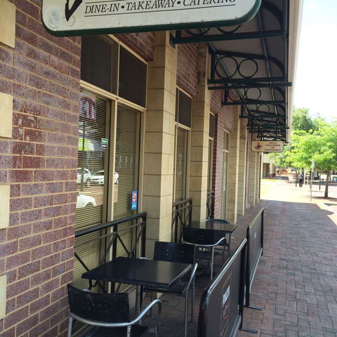 Ritz Cafe - Foster Accommodation 0
