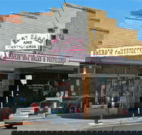 Isher Egless Bakers  Cafe - Foster Accommodation
