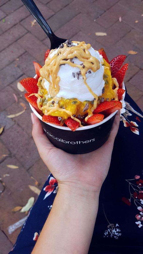 Acai Brothers Superfood Bar - Foster Accommodation 0