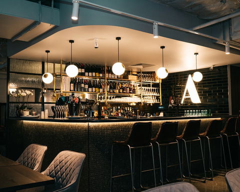 Atelier Brasserie - Foster Accommodation 0