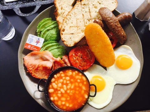 Chow Bella Cafe - Foster Accommodation 0