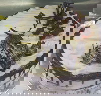 Mesmer Cakes - Foster Accommodation