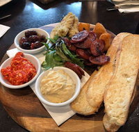 Murphy's Irish Pub - Foster Accommodation