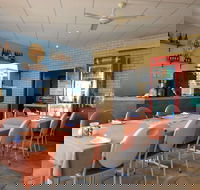 Golden Ponds Bar Restaurant  Function Centre - Foster Accommodation