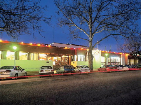 Narrandera Ex-Servicemen's Club - Foster Accommodation 0