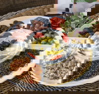 Suhhtan Bakery - Bass Hill - Foster Accommodation