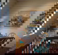 Wild Canary - Foster Accommodation