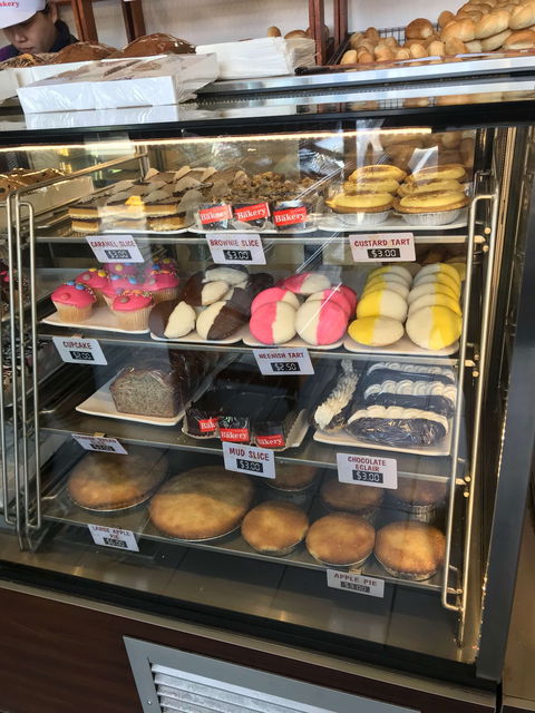 A&H Bakery - Foster Accommodation 0