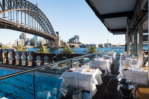 Aqua Dining - Foster Accommodation 0