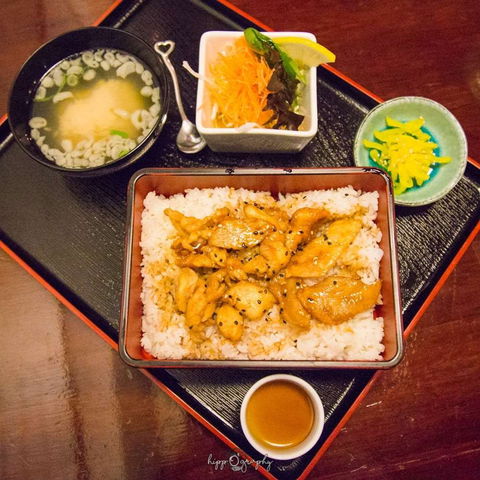 O'Cha Cha Modern Japanese Dining - Foster Accommodation 0