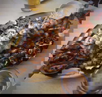 Samson Beach Tavern - Foster Accommodation