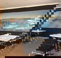 Harbourside Cafe Restaurant - Foster Accommodation